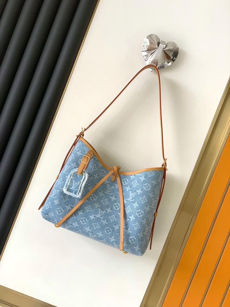 Louis Vuitton CarryAll PM