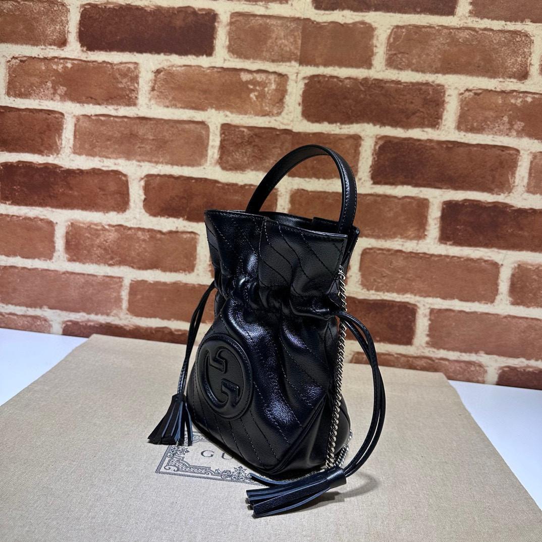 Gucci Blondie Mini Bucket bag