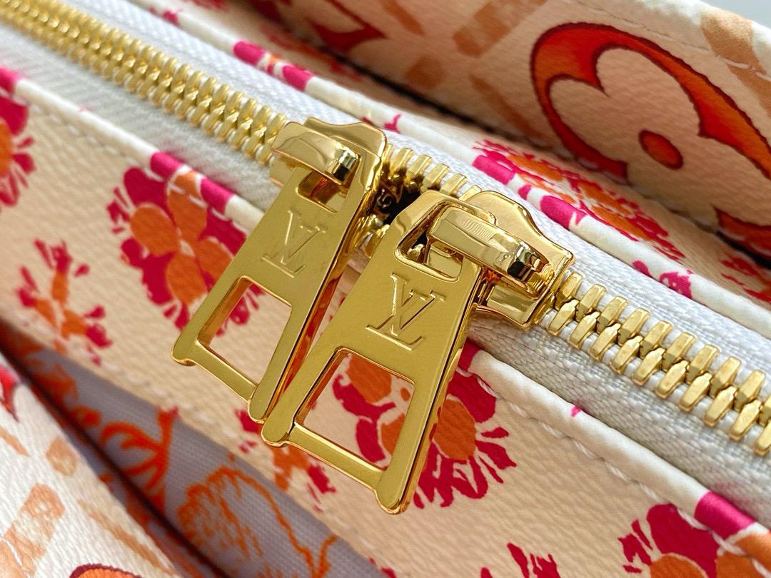 Louis Vuitton Onthego East west