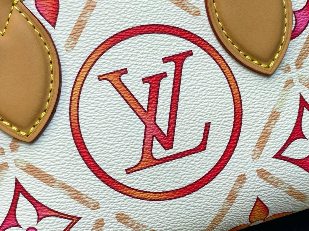 Louis Vuitton Onthego East west