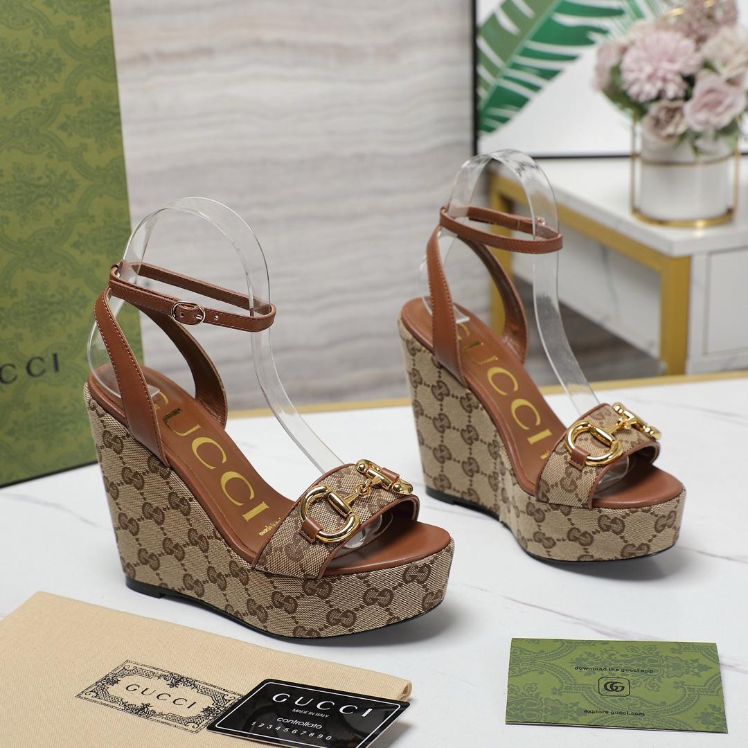 Gucci Wedges
