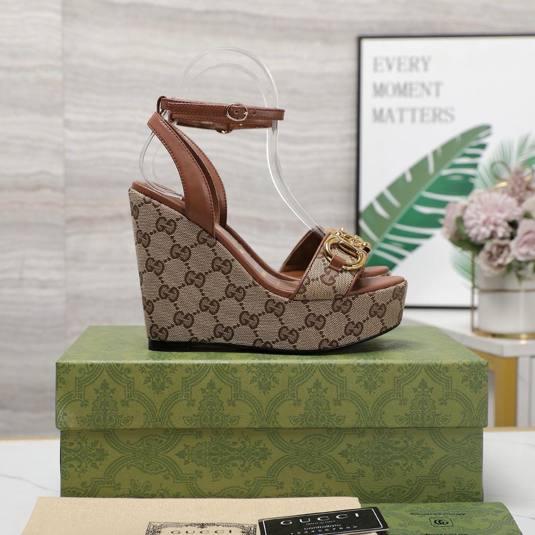 Gucci Wedges