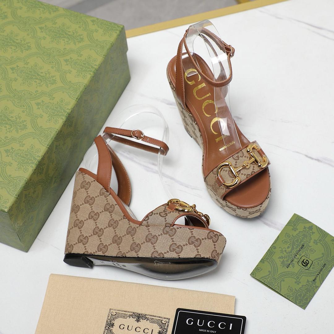 Gucci Wedges