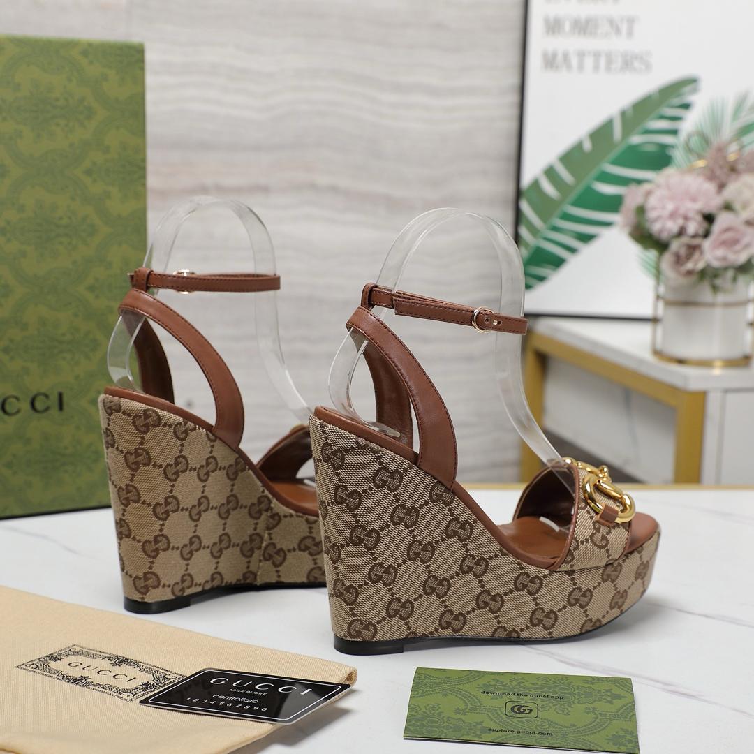 Gucci Wedges
