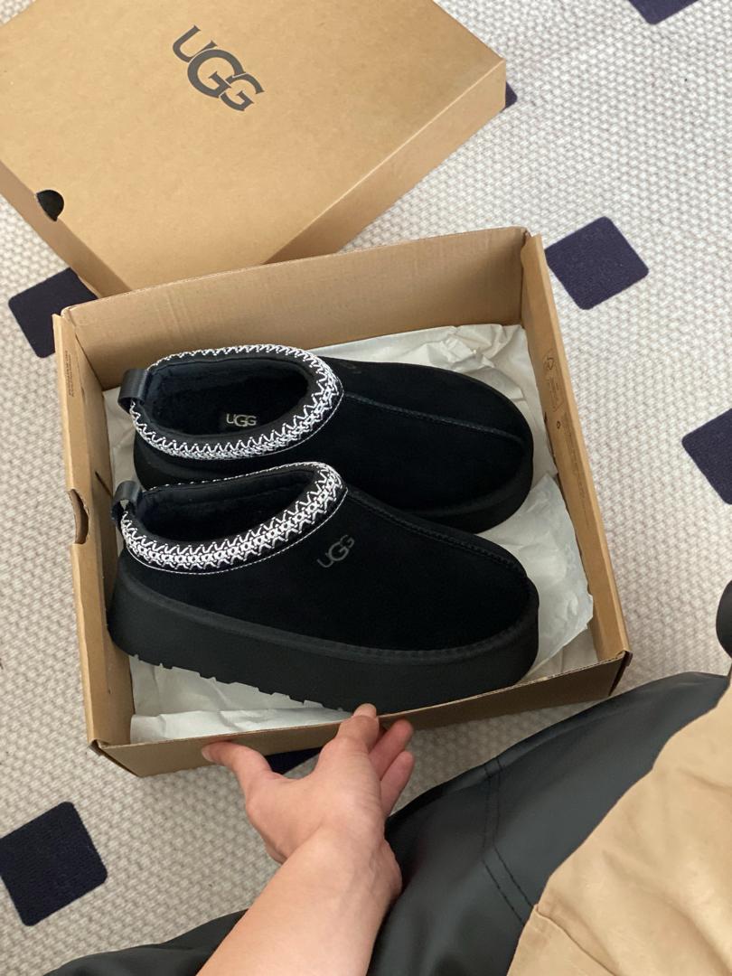 UGG Women's Tazz