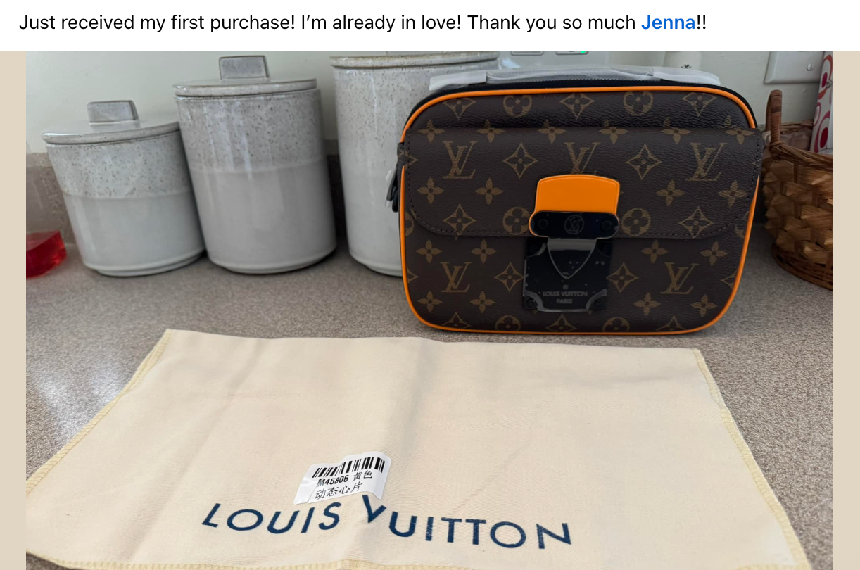 A review Louis Vuitton S-Lock Messenger Bag