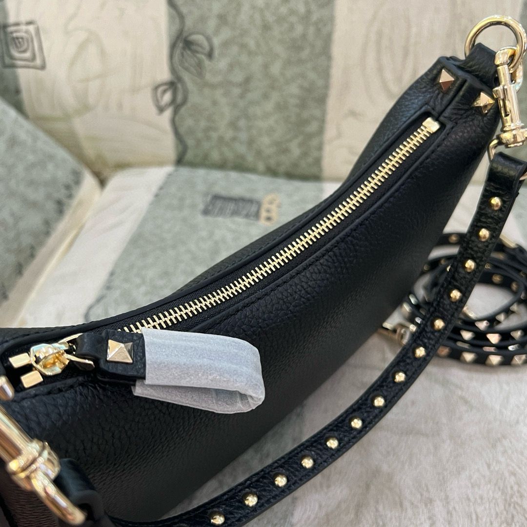 Valentino Rockstud Hobo bag