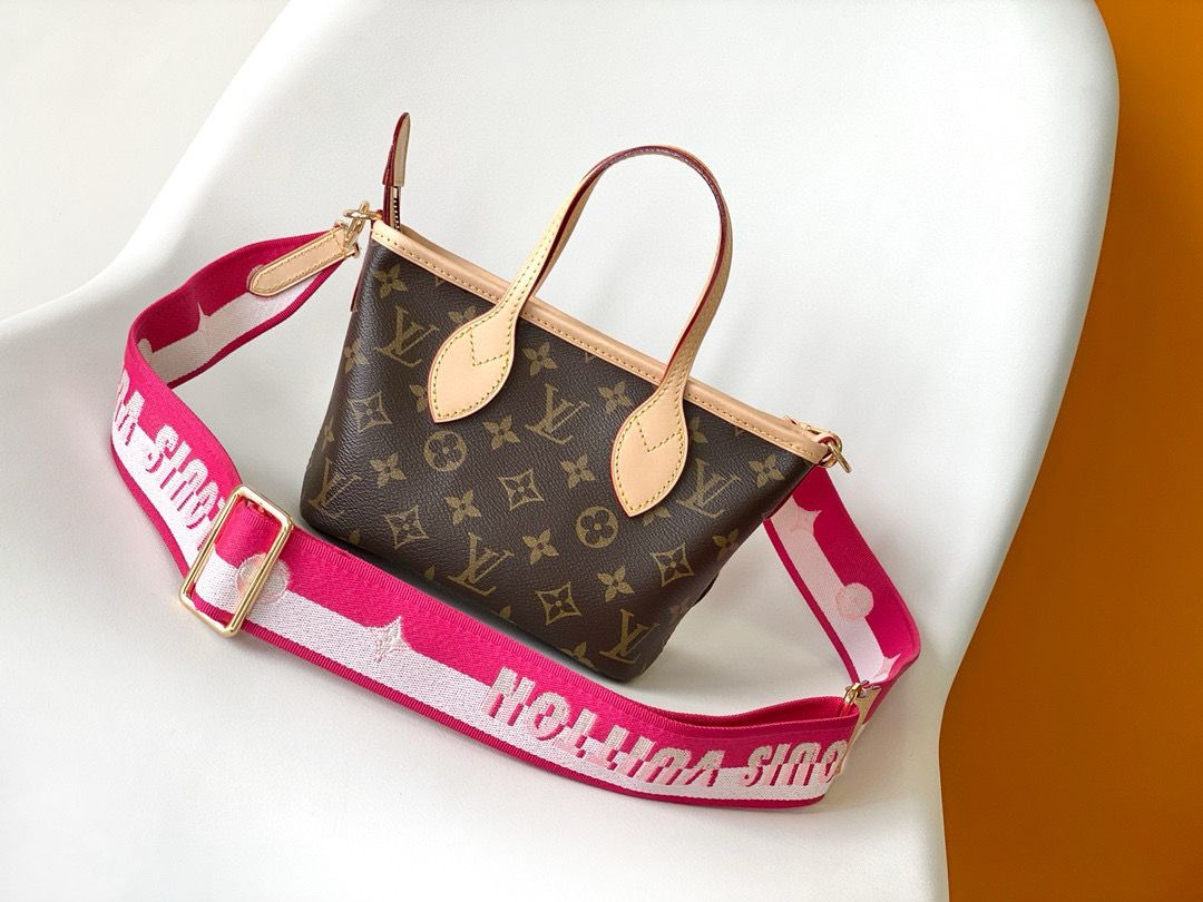 Louis Vuitton Neverfull BB Monogram