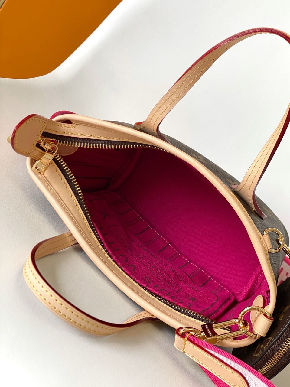 Louis Vuitton Neverfull BB Monogram