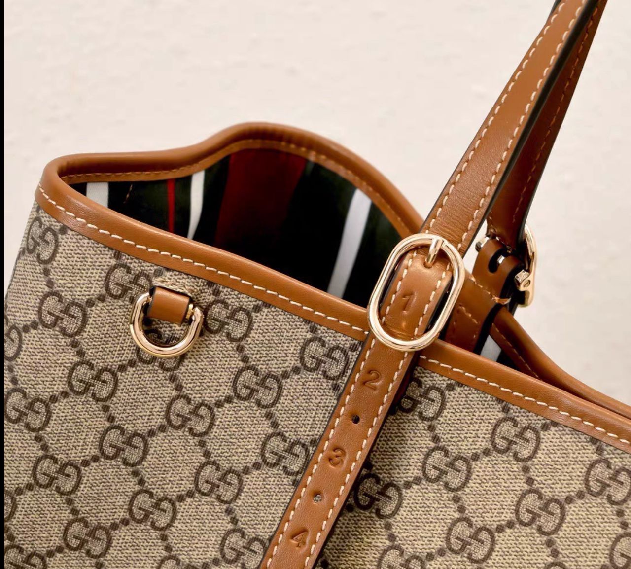 Gucci Large Emblem Tote bag