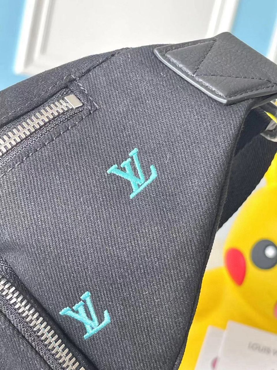 Louis Vuitton Rush Bumbag LV Blason Denim,