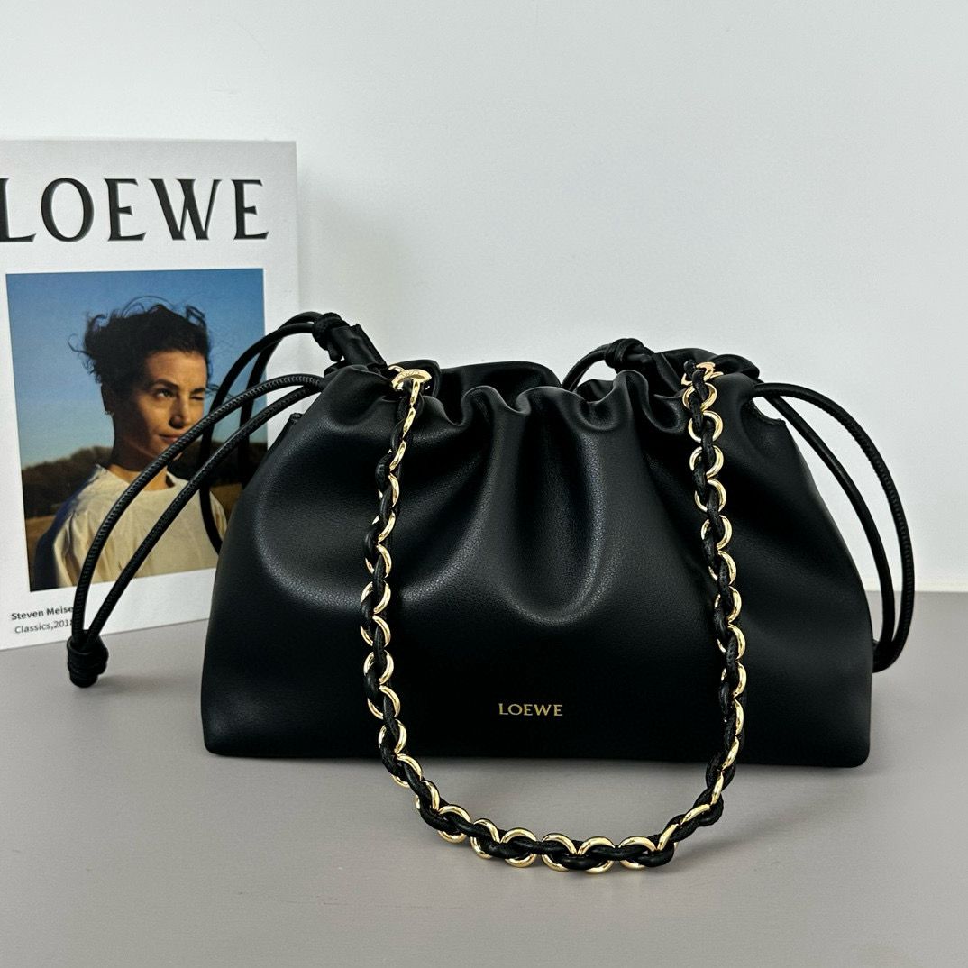 Loewe Flamenco Purse leather bag