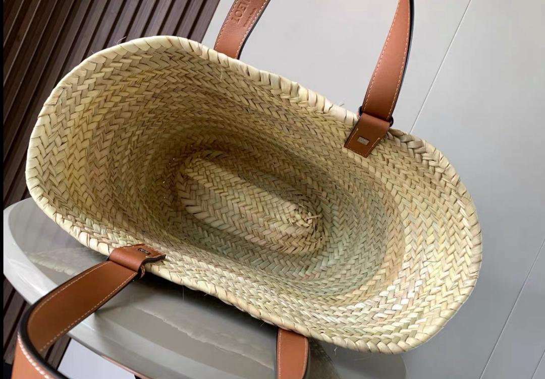 Loewe Anagram Raffia Tote bag