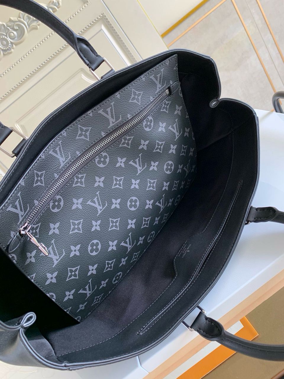 Louis Vuitton Grand Sac Tote Bag
