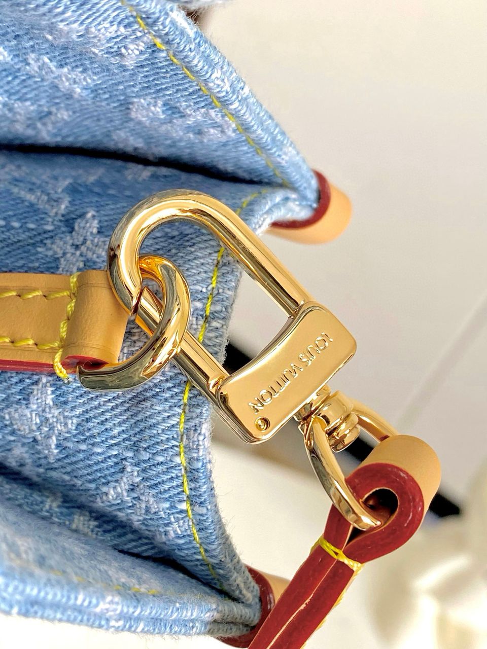 Louis Vuitton Let go PM denim tote bag