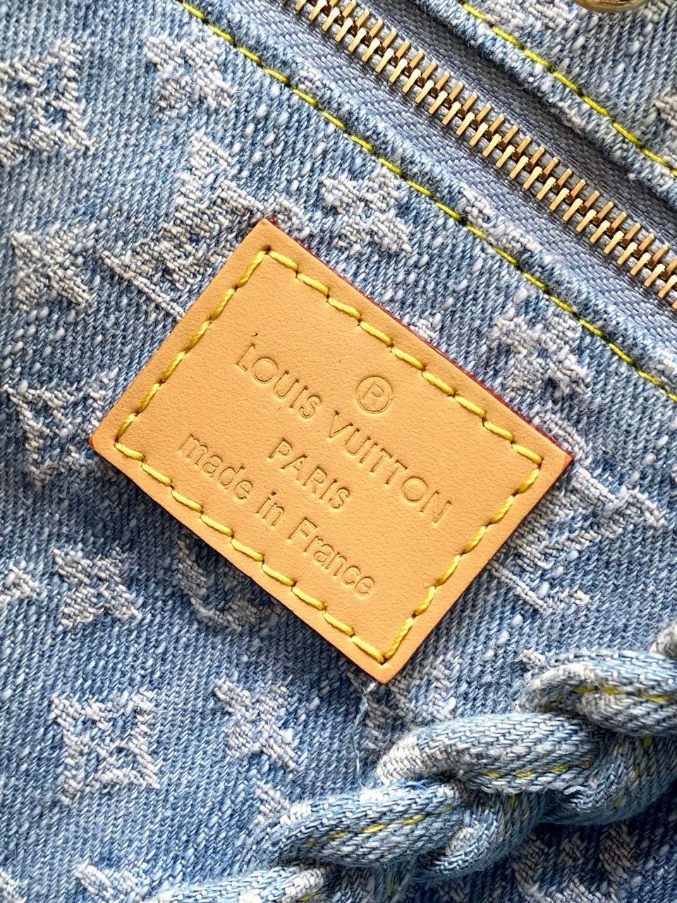 Louis Vuitton Let go PM denim tote bag