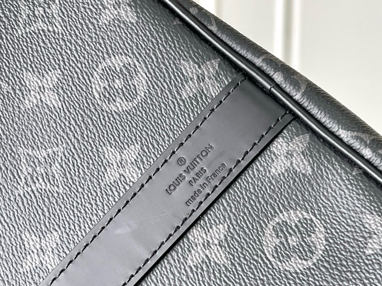 Louis Vuitton Keepall Bandoulière 55 Monogram Eclipse