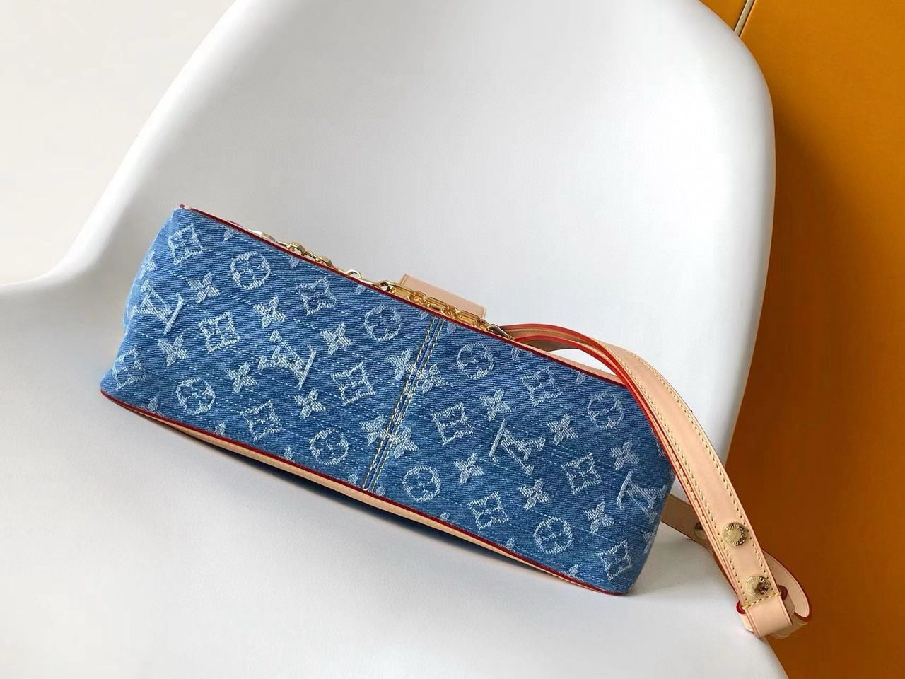 Louis Vuitton Dauphine Soft GM denim