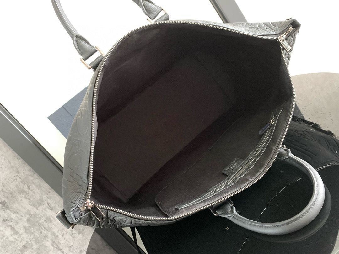 Dior Weekender 40 leather travel bag