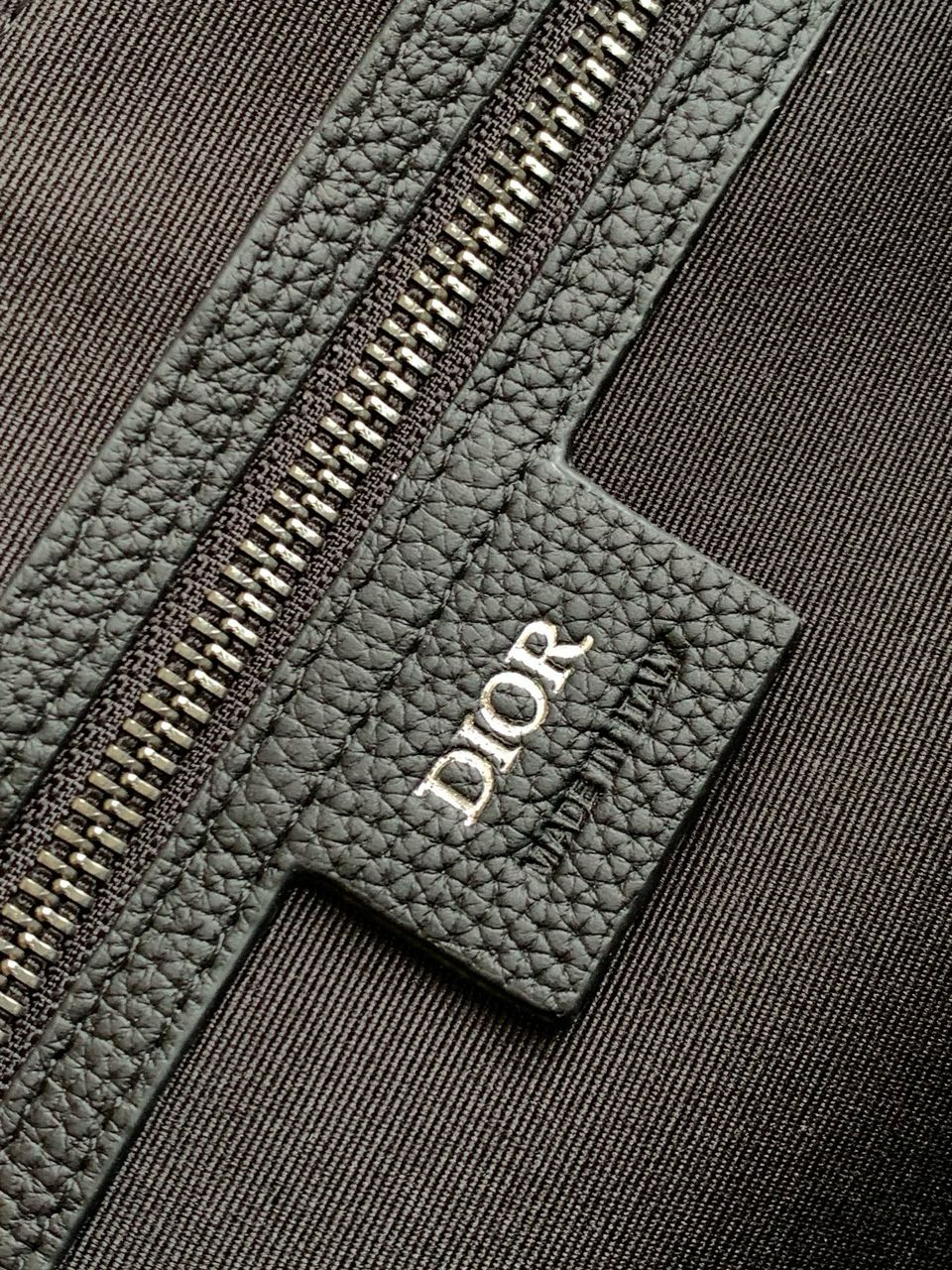 Dior Weekender 40 leather travel bag