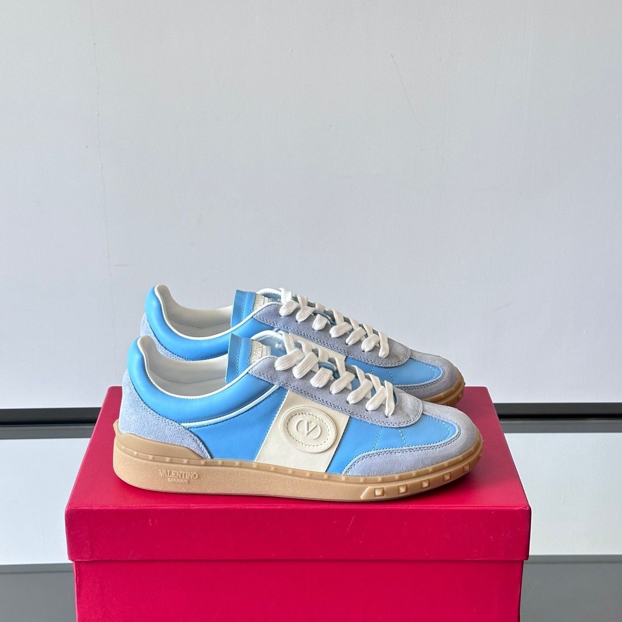 Valentino Sneakers