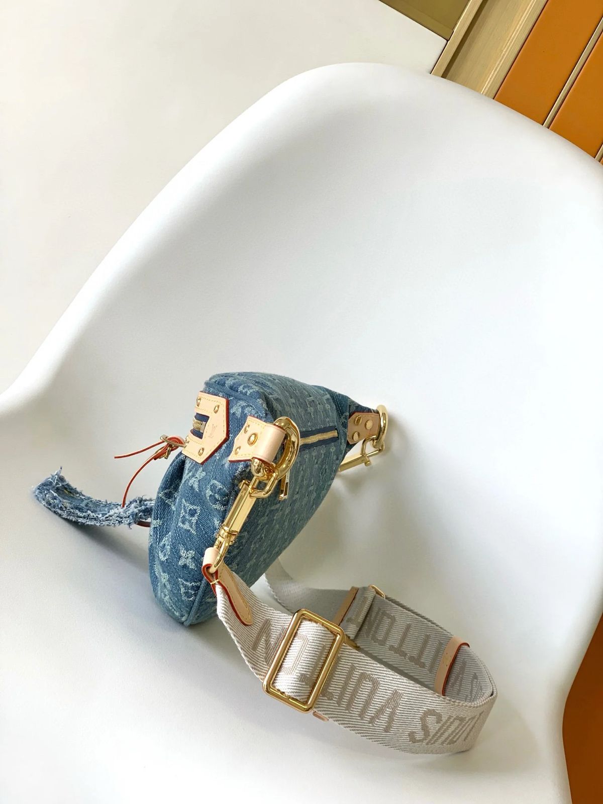 Louis Vuitton Denim High Rise