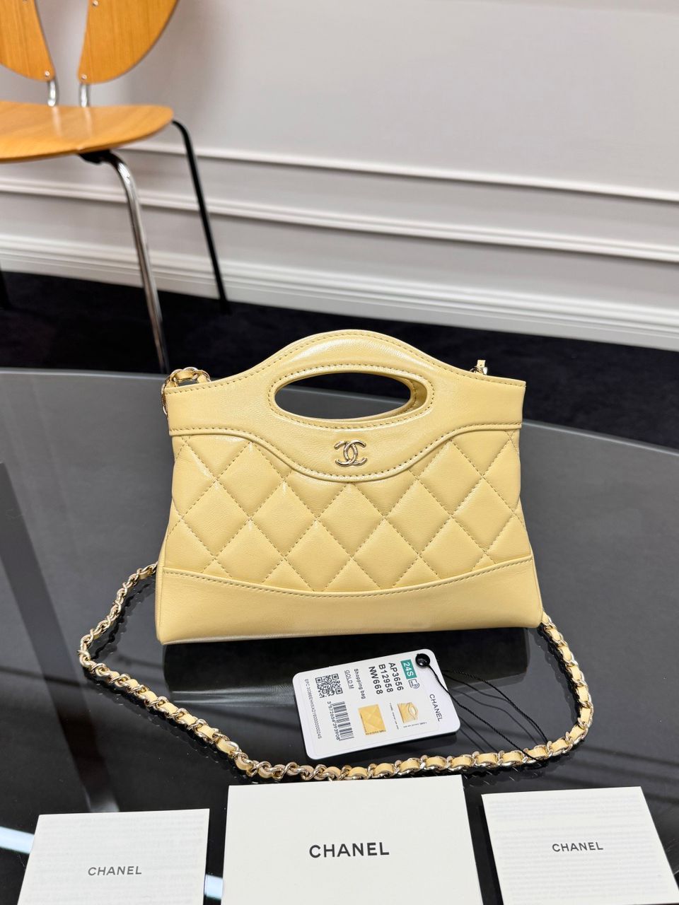 Chanel 31 Mini shopping bag