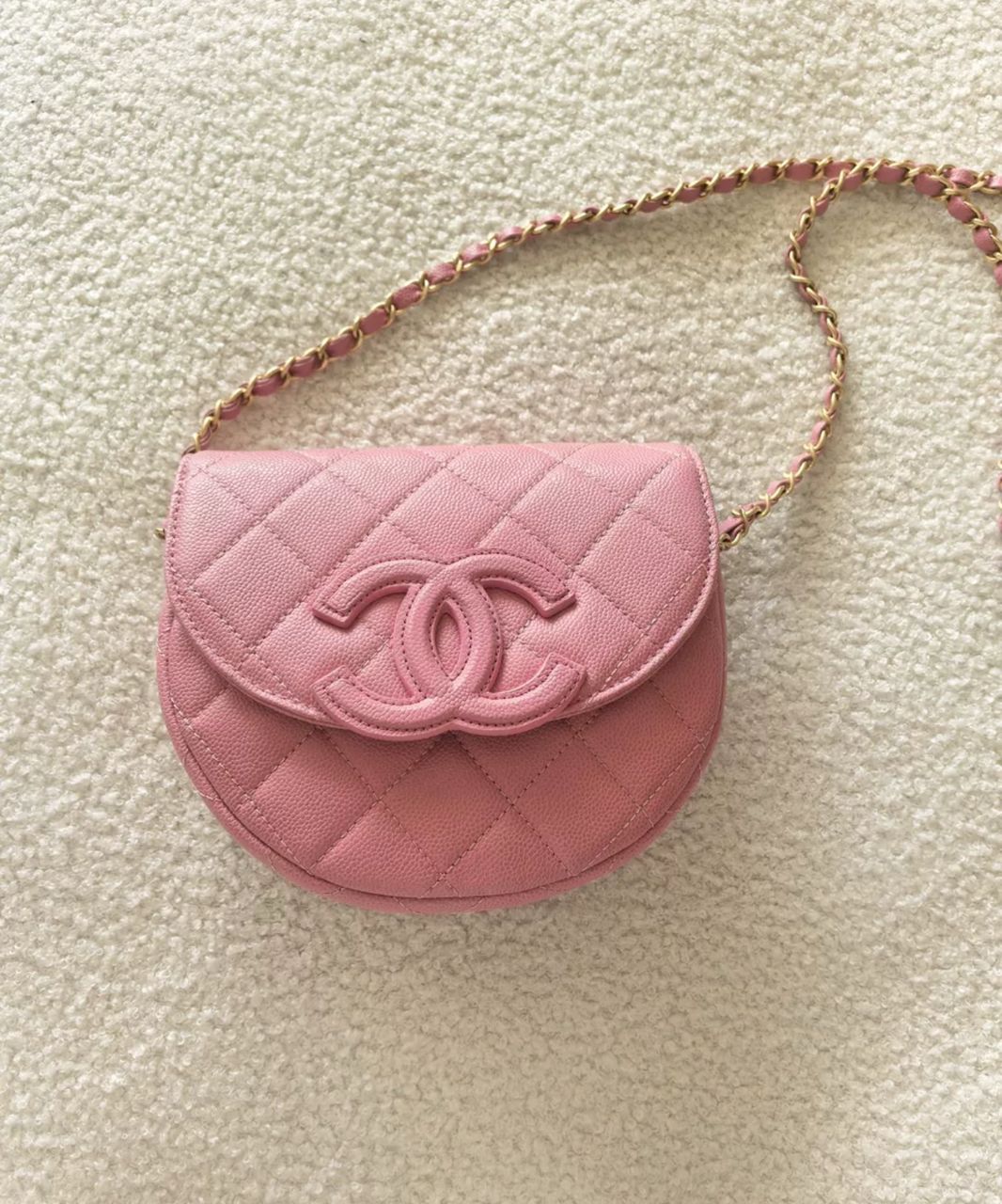 Chanel Chain Crossbody bag