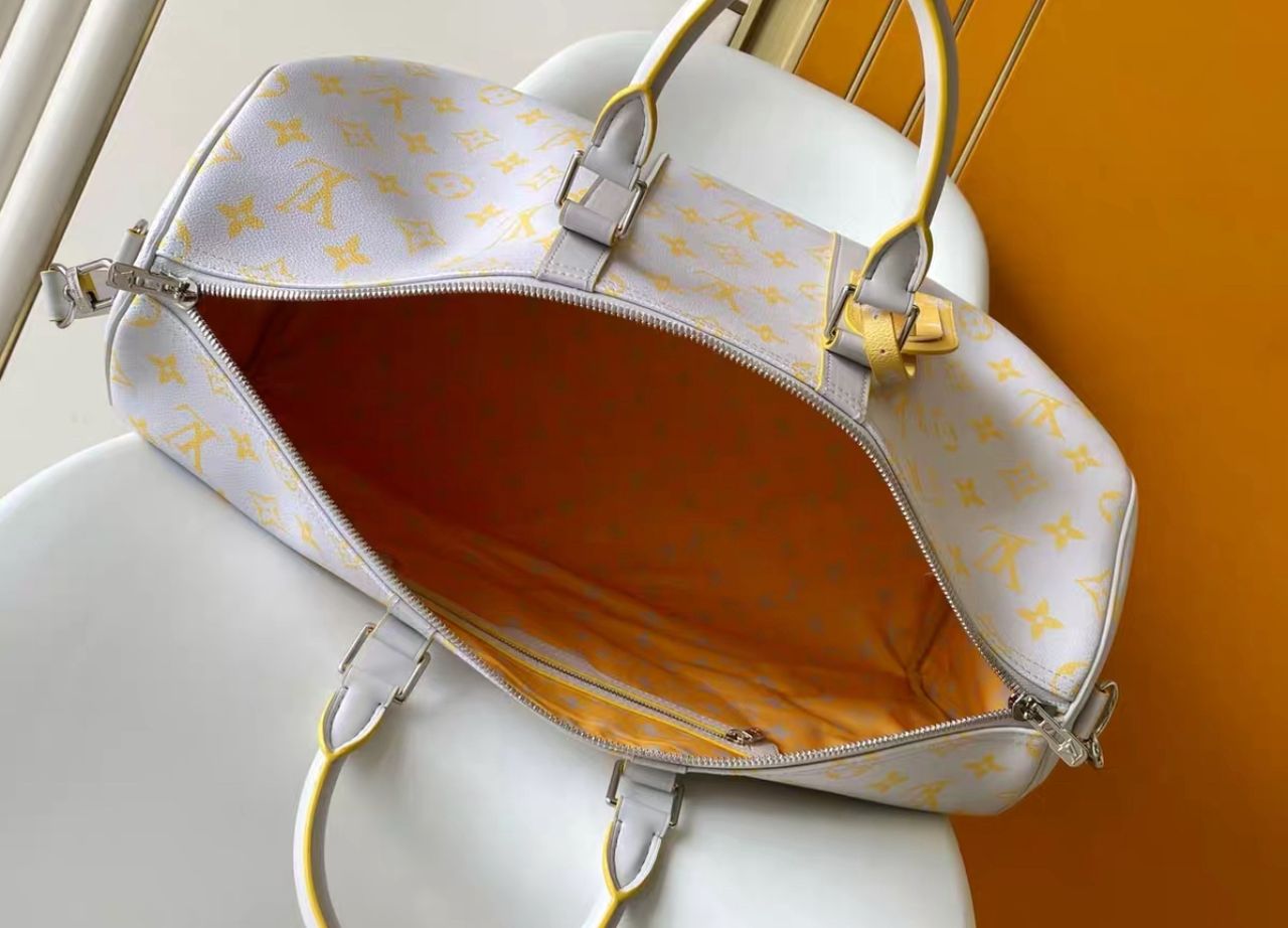 Louis Vuitton Keepall Bandoulière 50