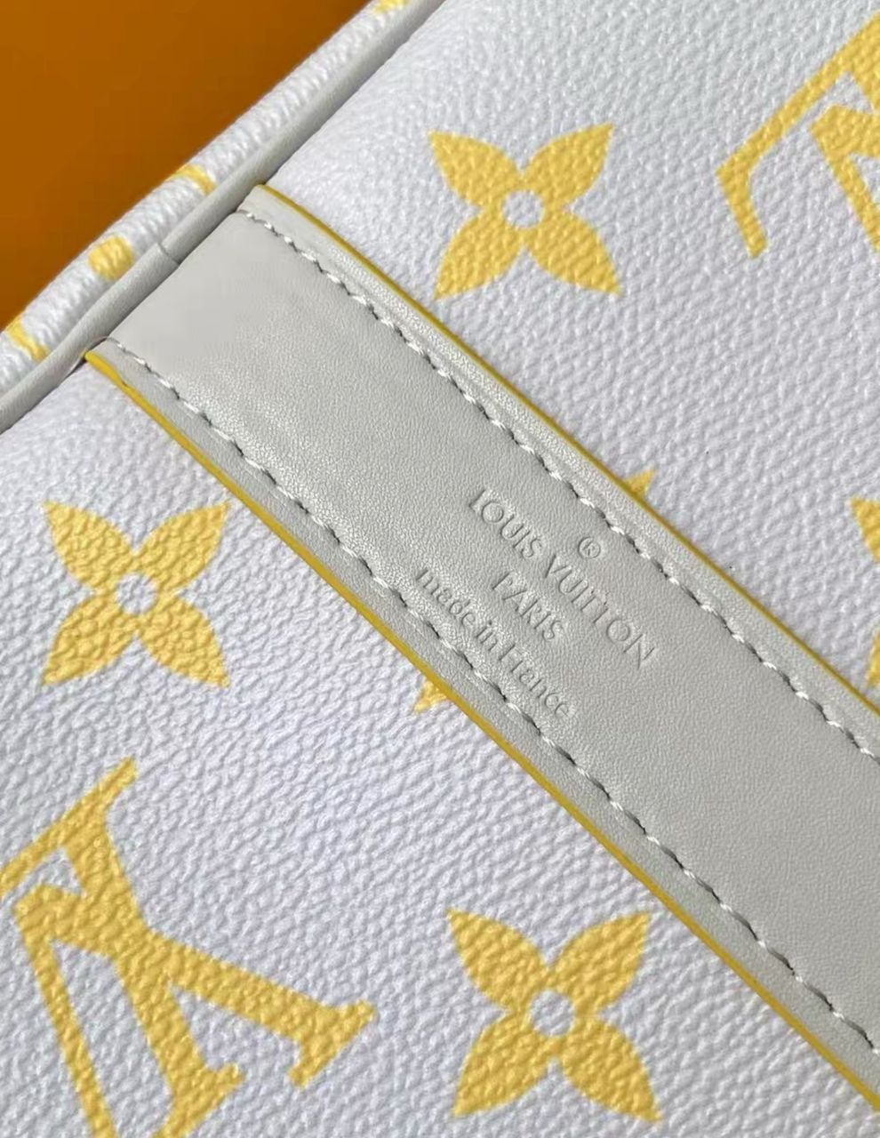 Louis Vuitton Keepall Bandoulière 50