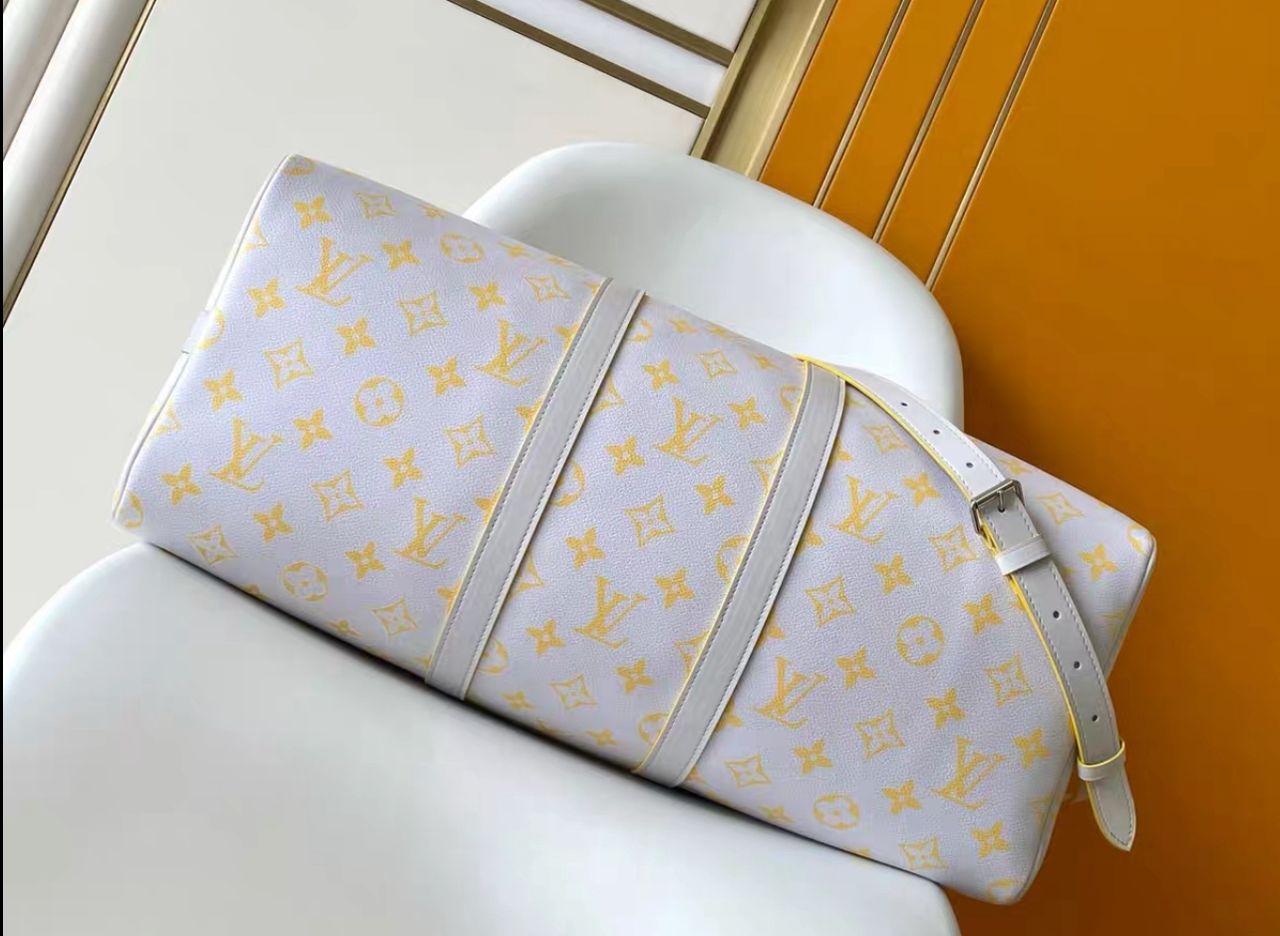 Louis Vuitton Keepall Bandoulière 50