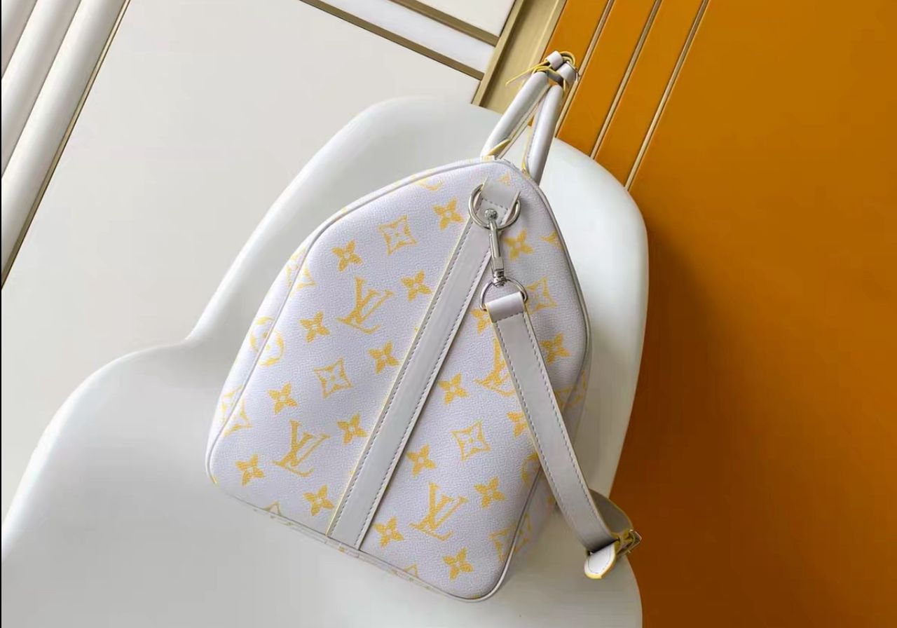 Louis Vuitton Keepall Bandoulière 50