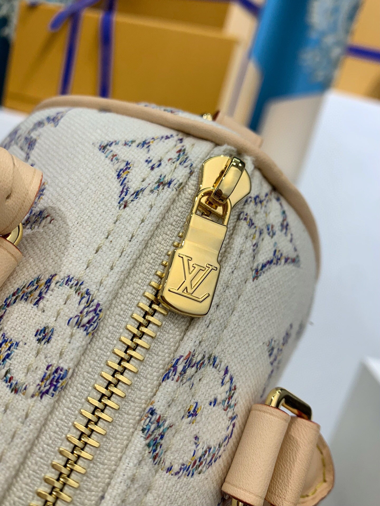 Louis Vuitton Speedy Bandoulière 20