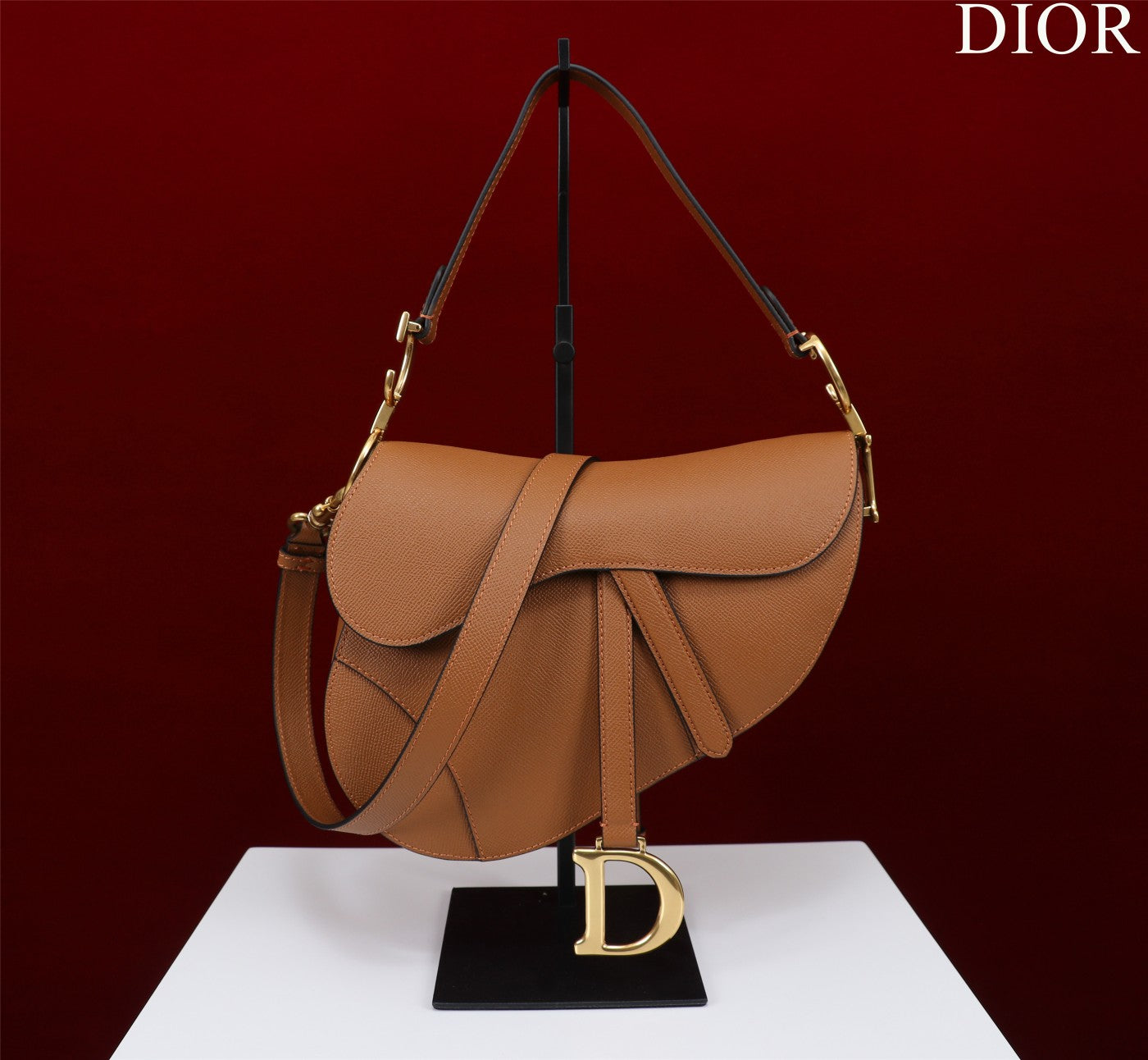 Dior Saddle bag in Grained calfskin leather