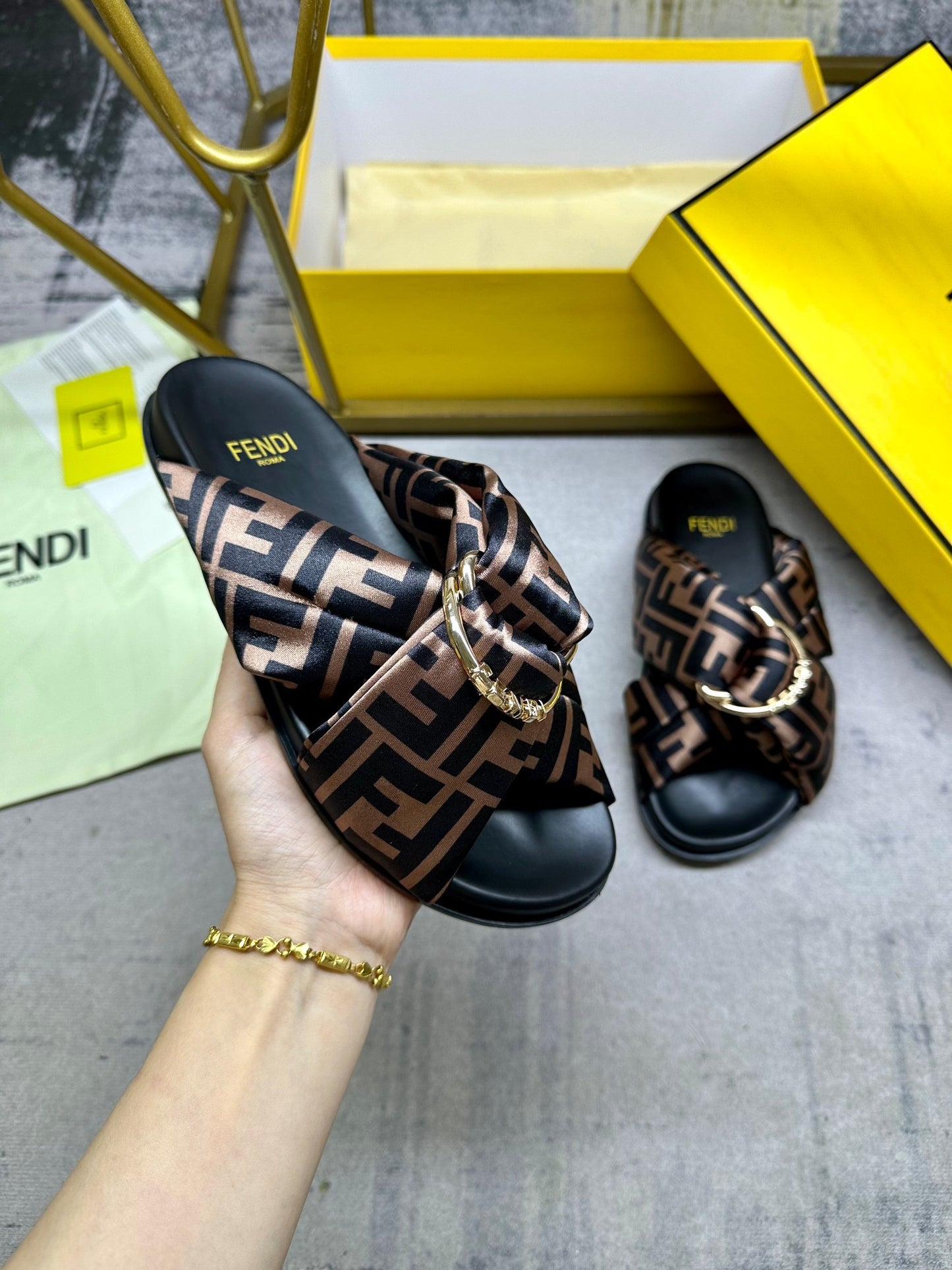 Fendi Slides