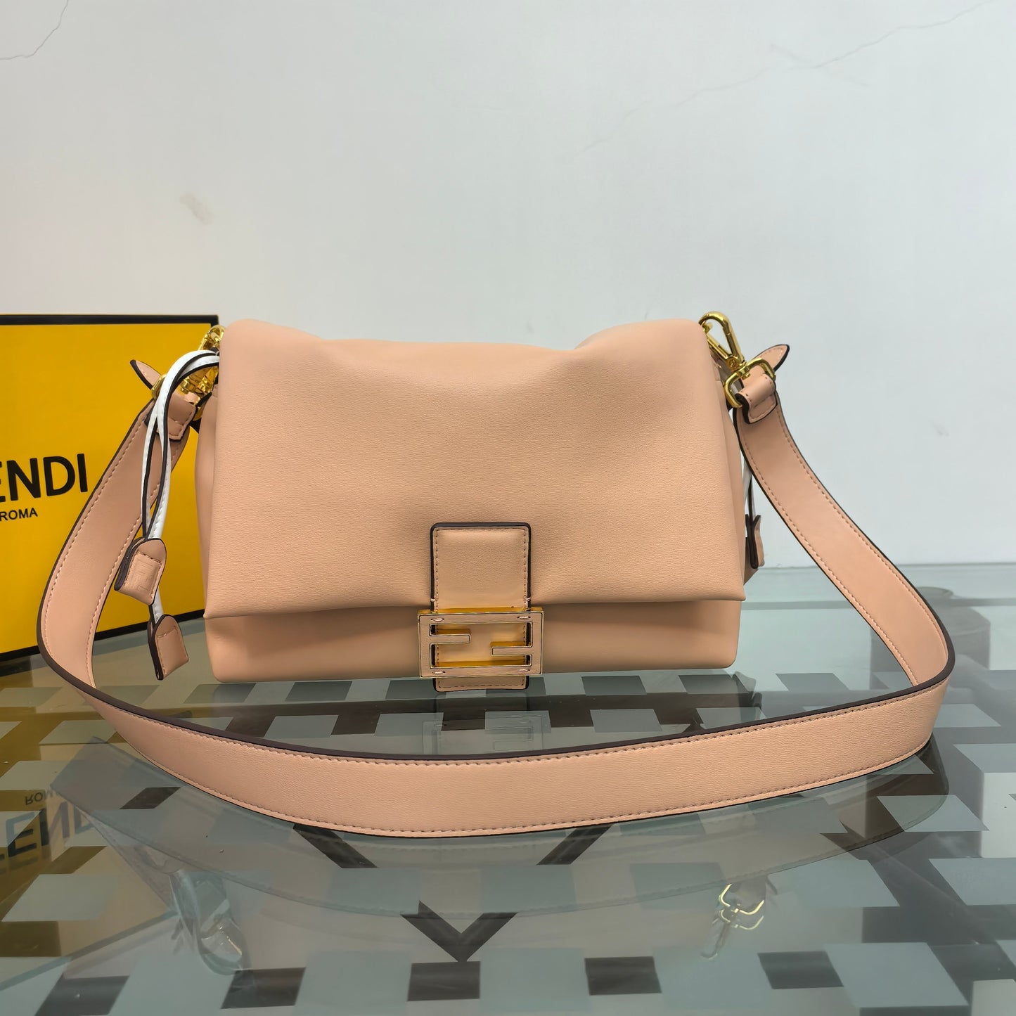 Fendi Mamma Medium baguette bag