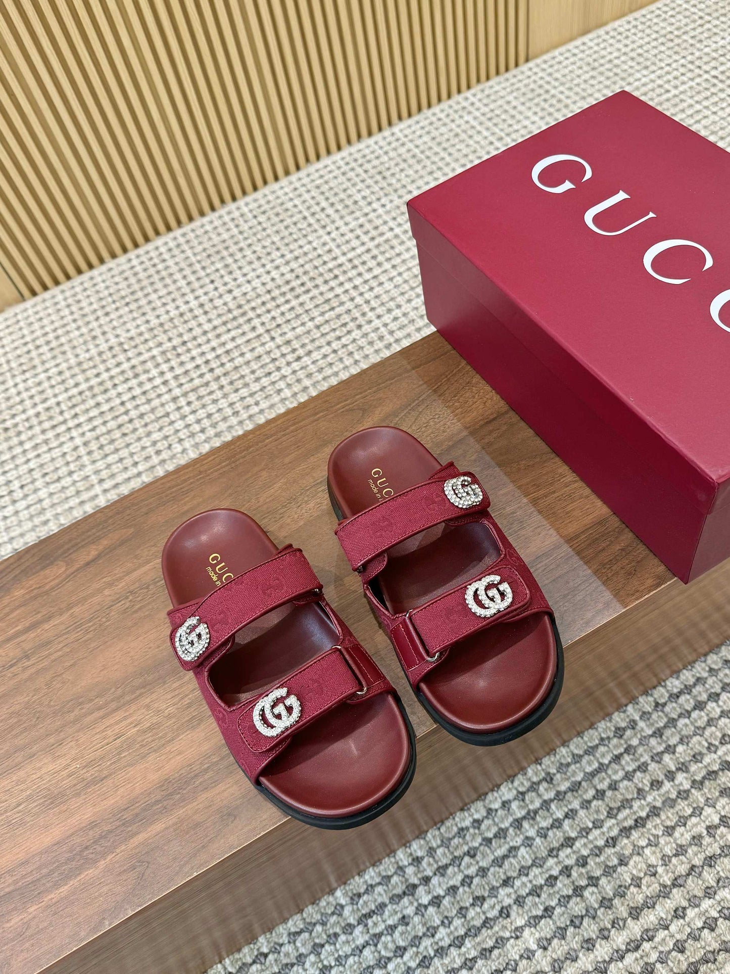Gucci Leather Sandals
