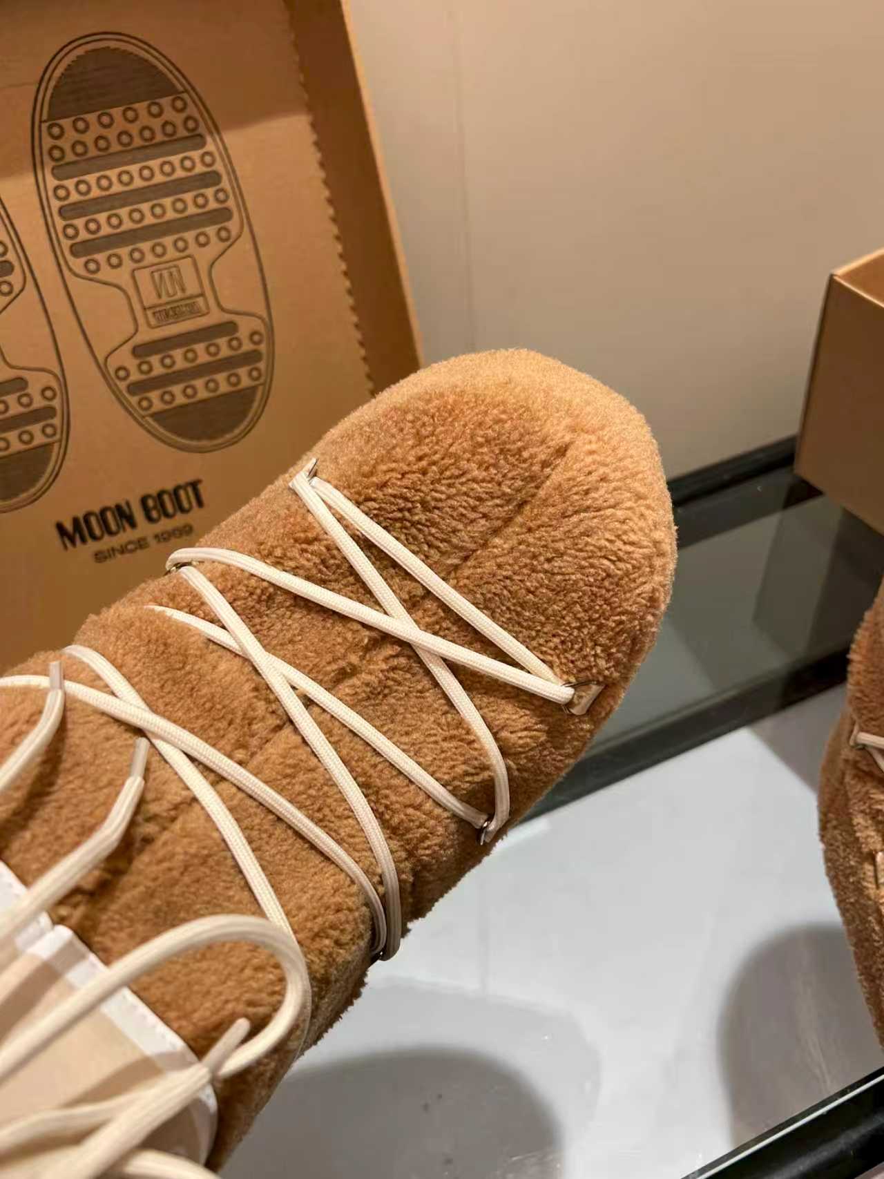 Moon Boot Teddy High Boots