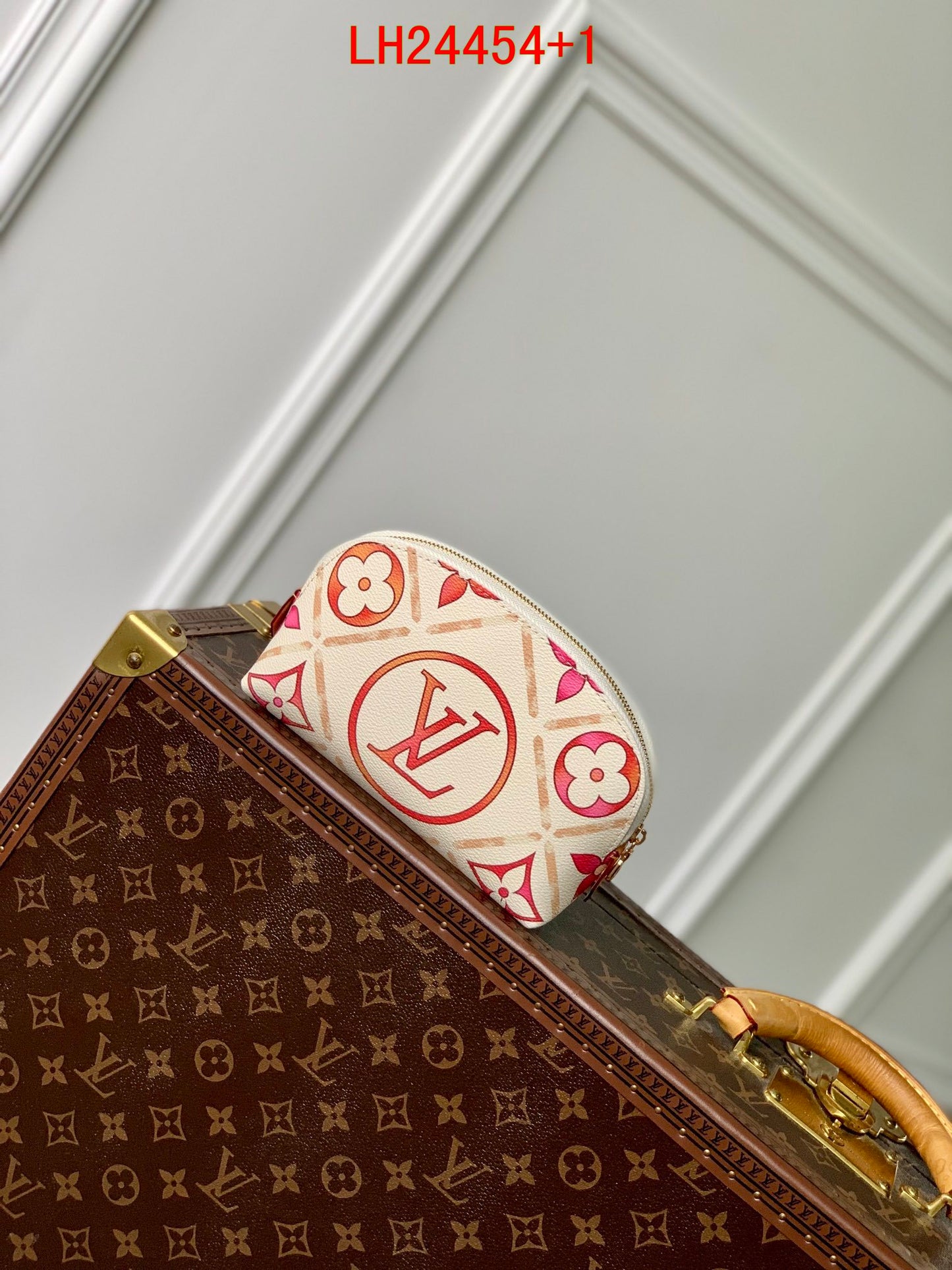 Louis Vuitton Pochette Cosmétique