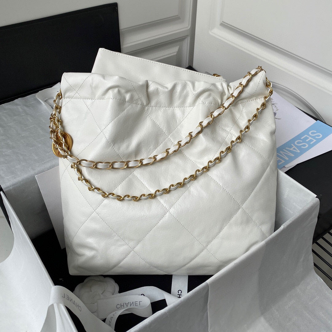 Chanel 22 Small Bag