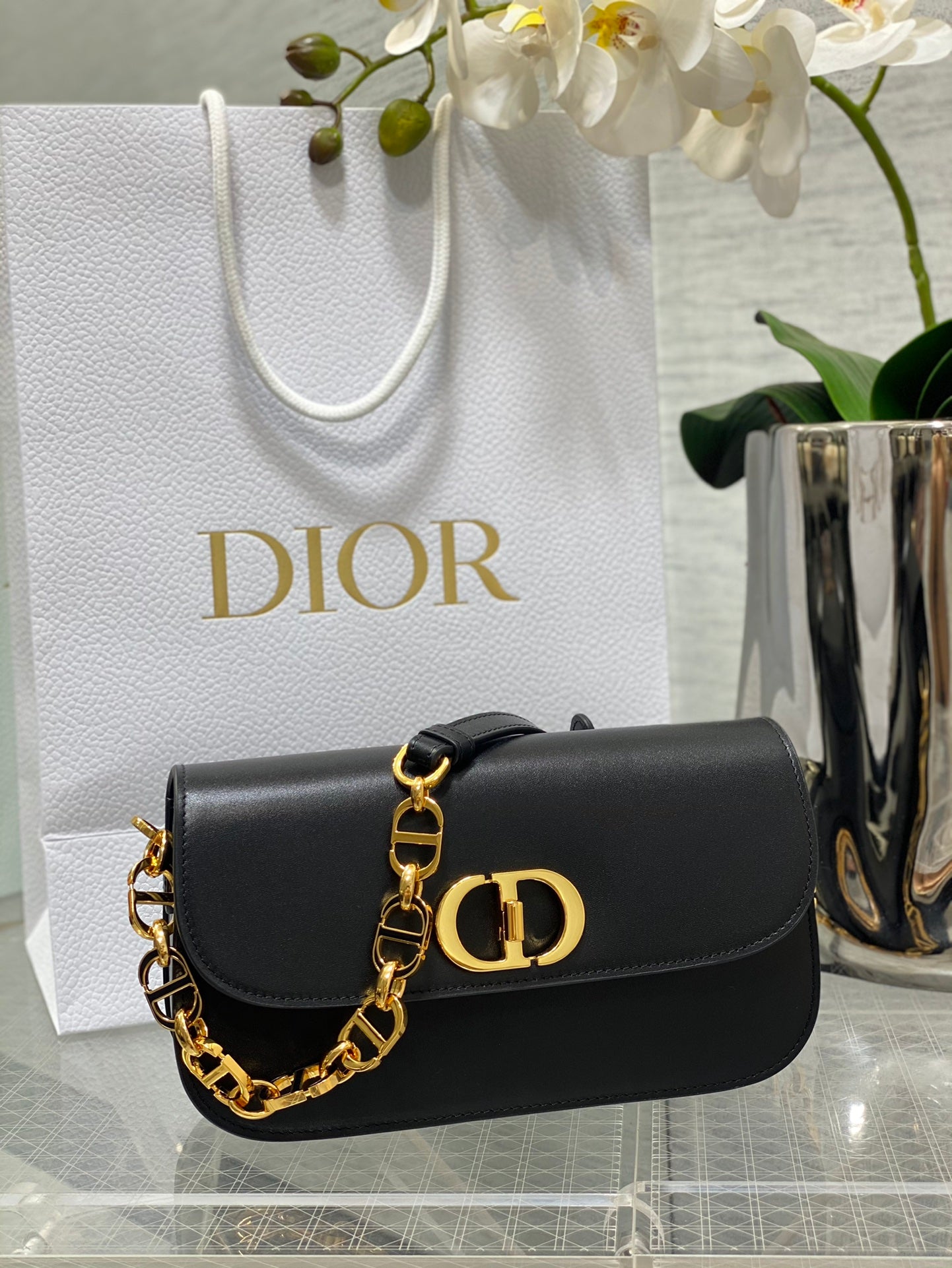 Dior 30 MONTAIGNE AVENUE BAG