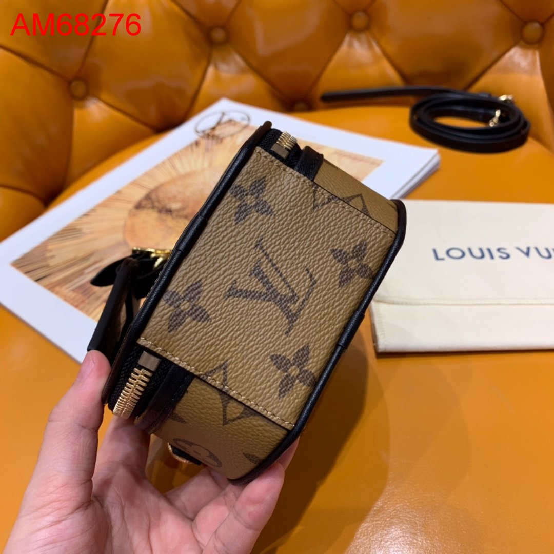Louis Vuitton Petite and Mini Boite Chapeau