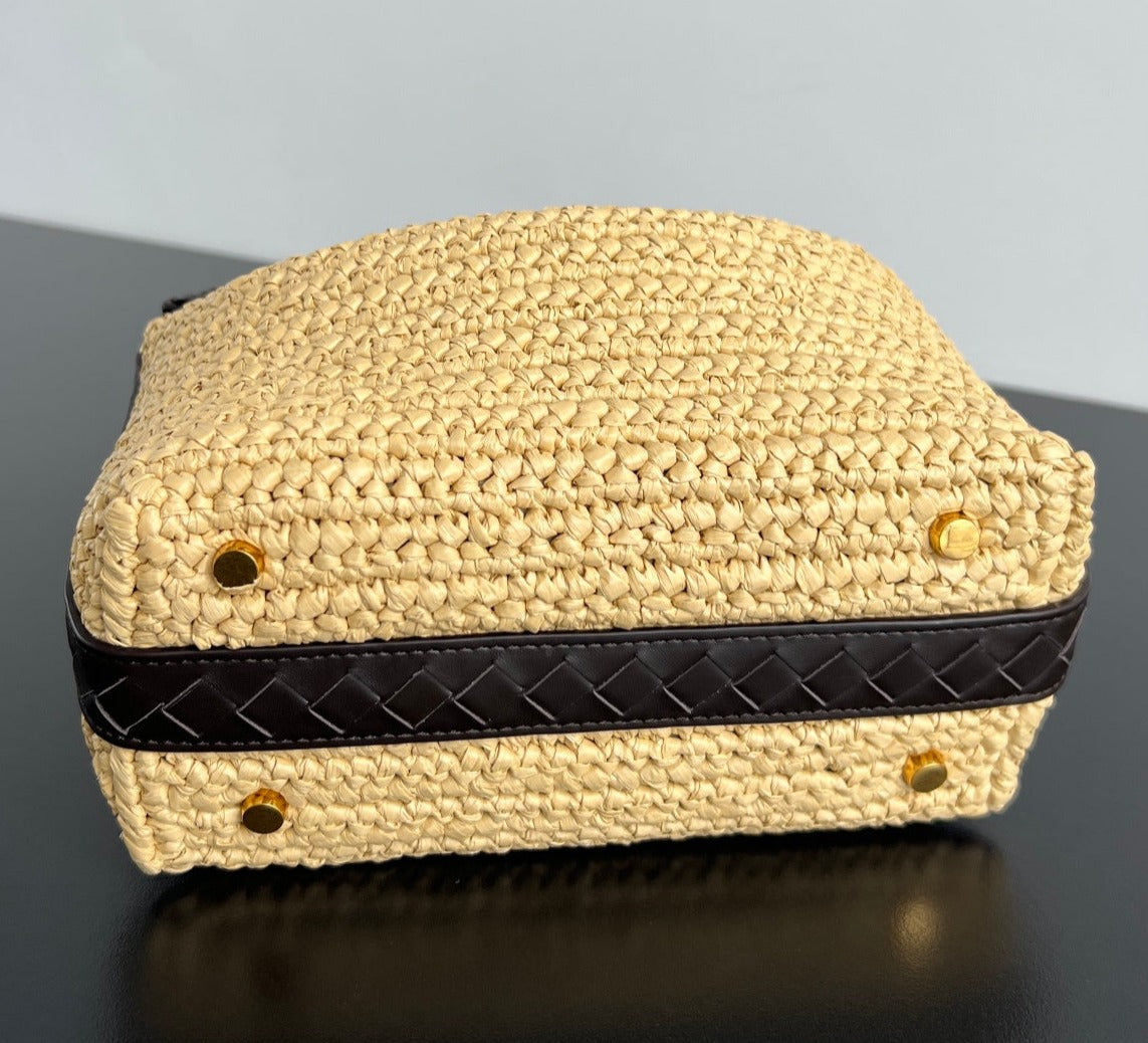 Bottega Veneta Wallace straw bag