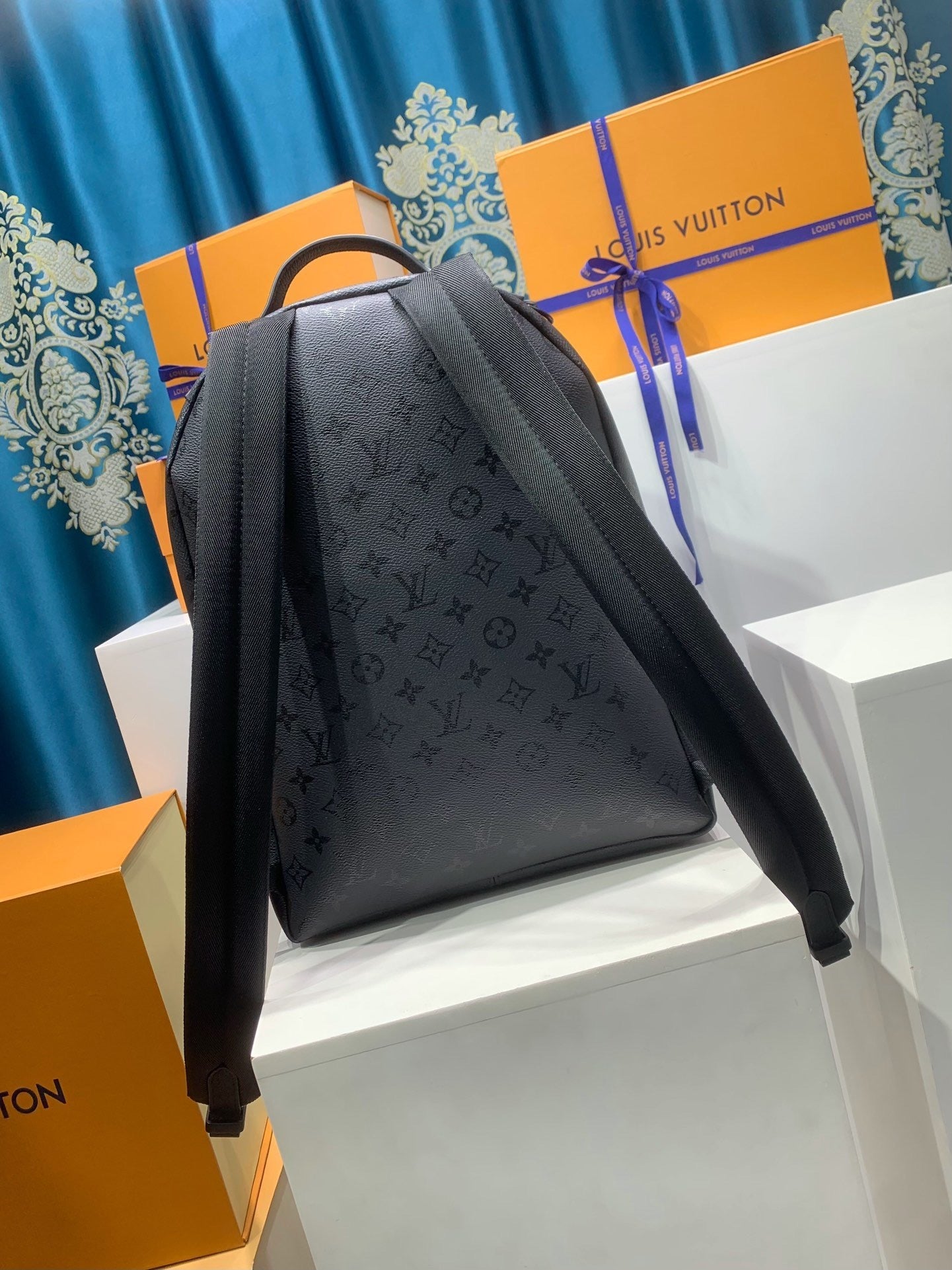 Louis Vuitton Discovery Cargo Backpack Monogram Midnight