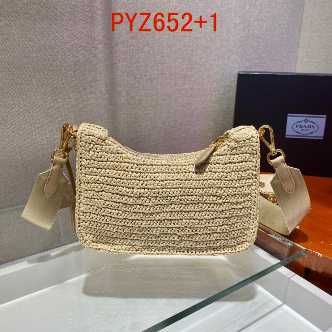 Prada Re-Edition 2005 crochet bag