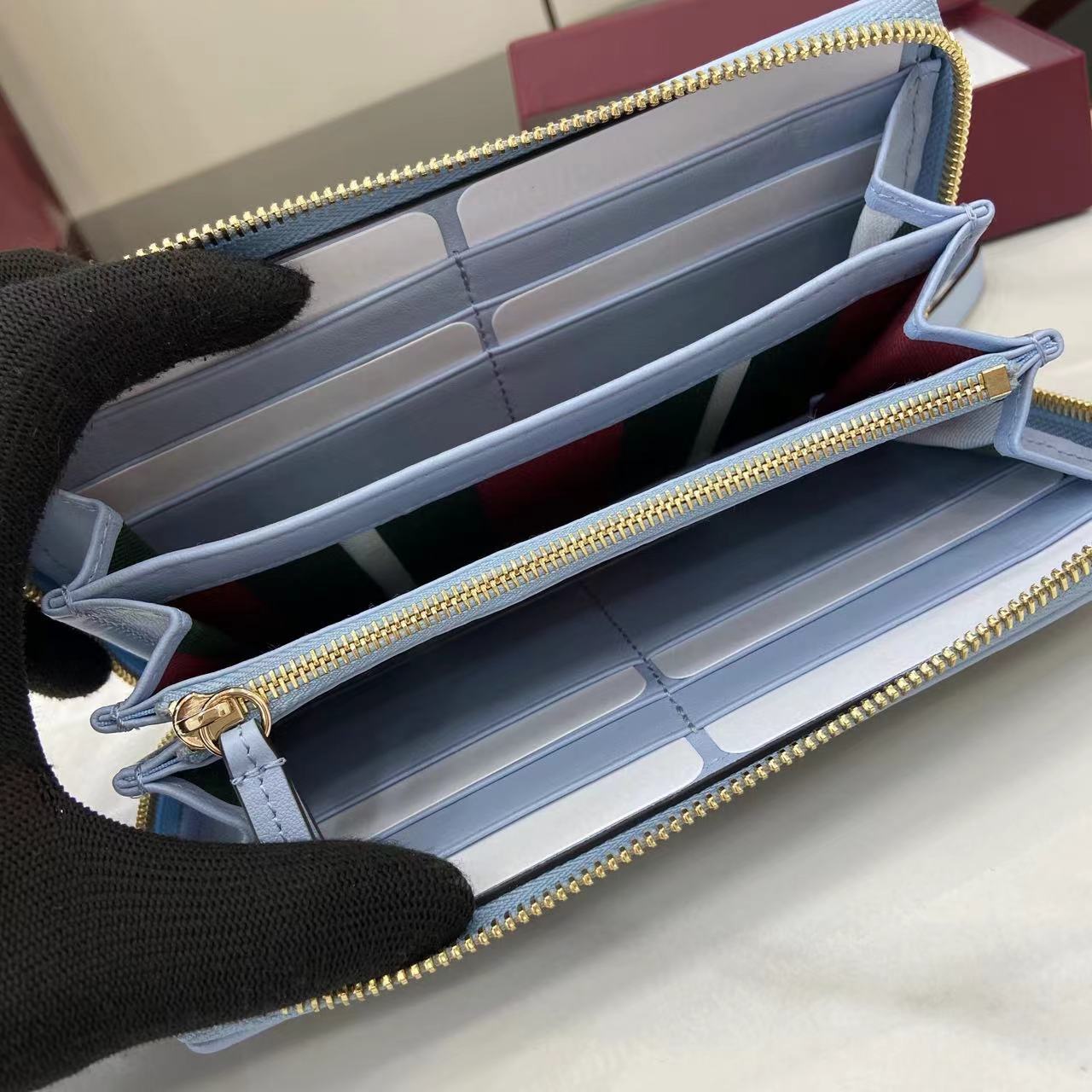 Gucci GG Emblem zip around wallet