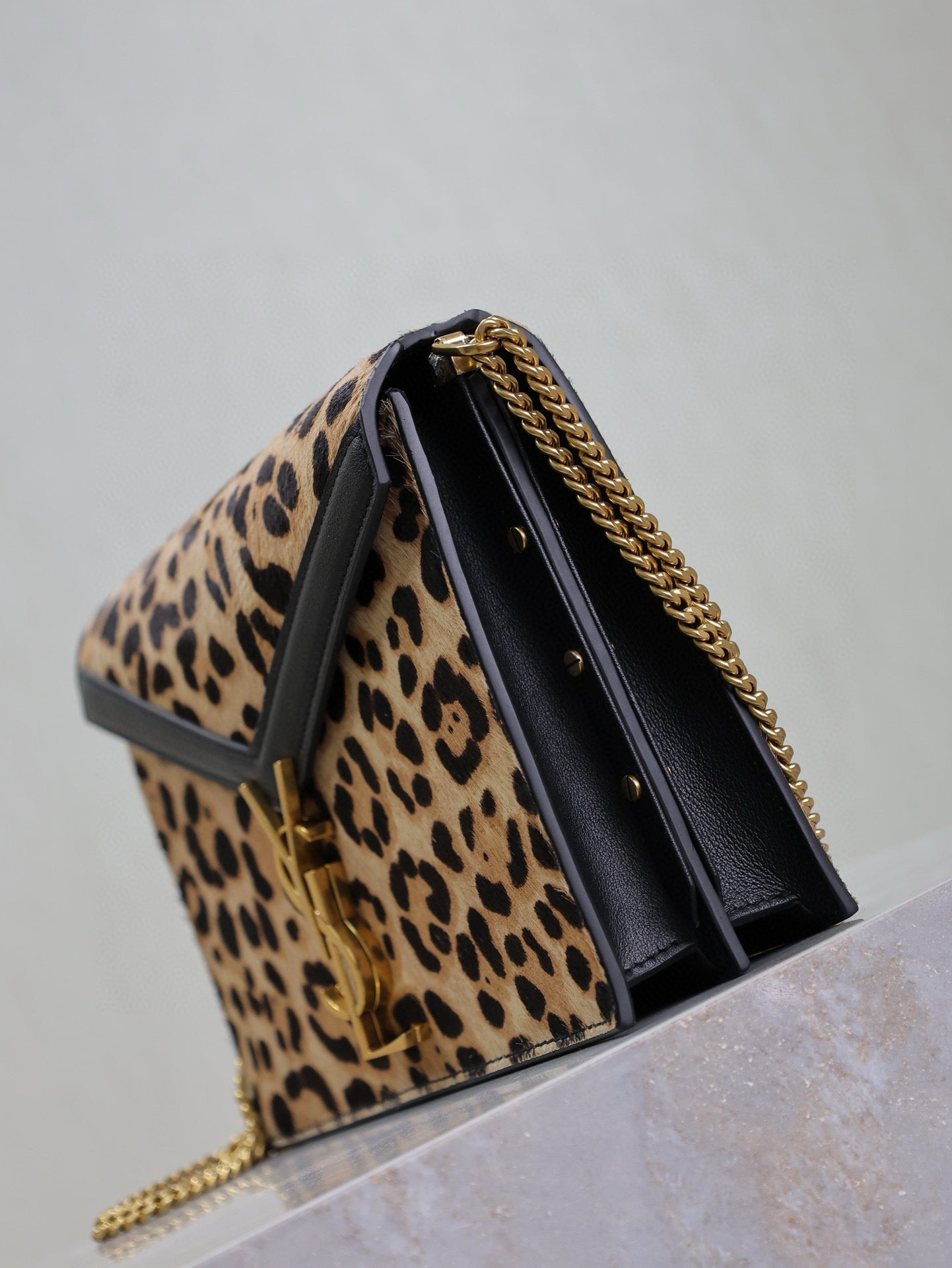 YSL Cassandre