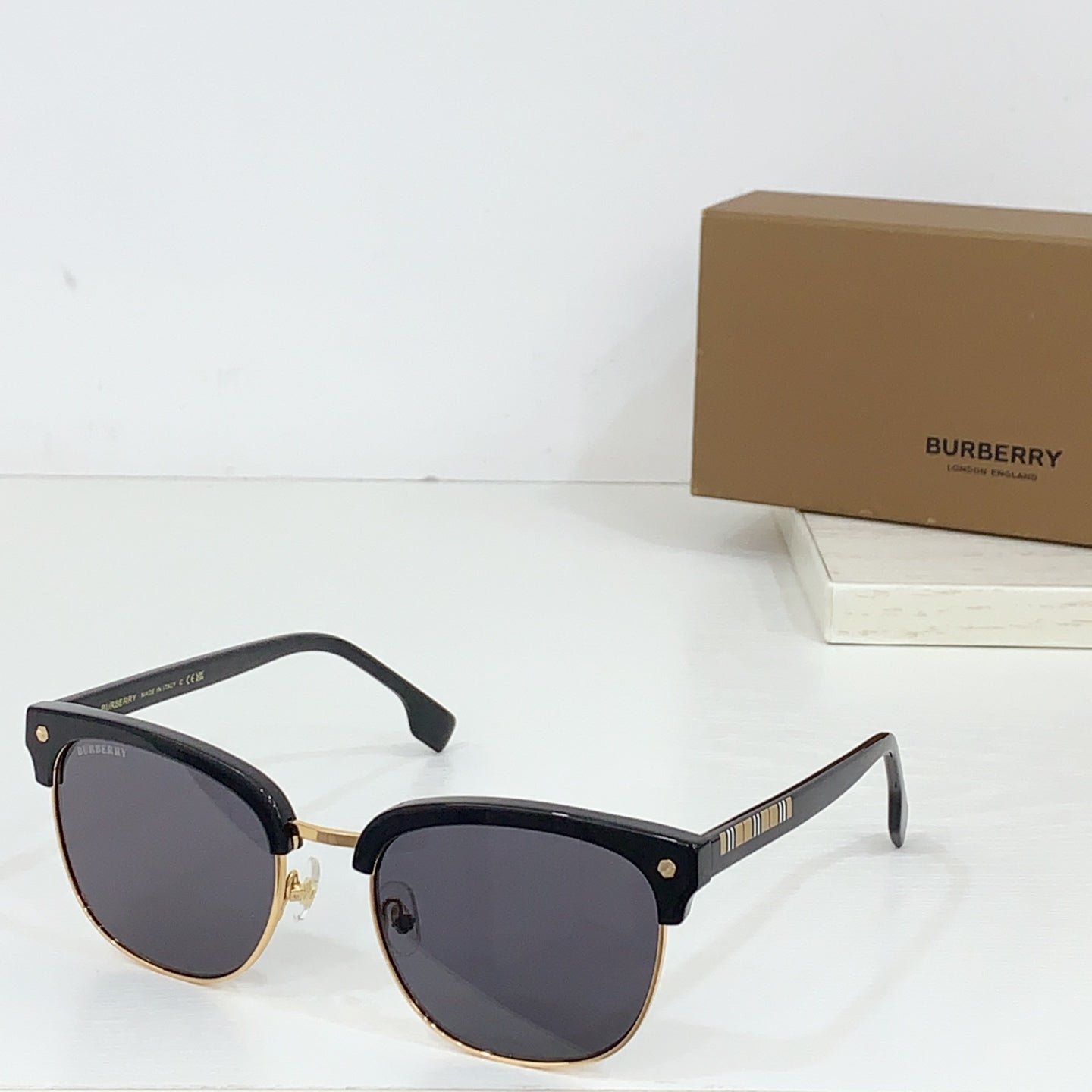 Burberry Sunglasses