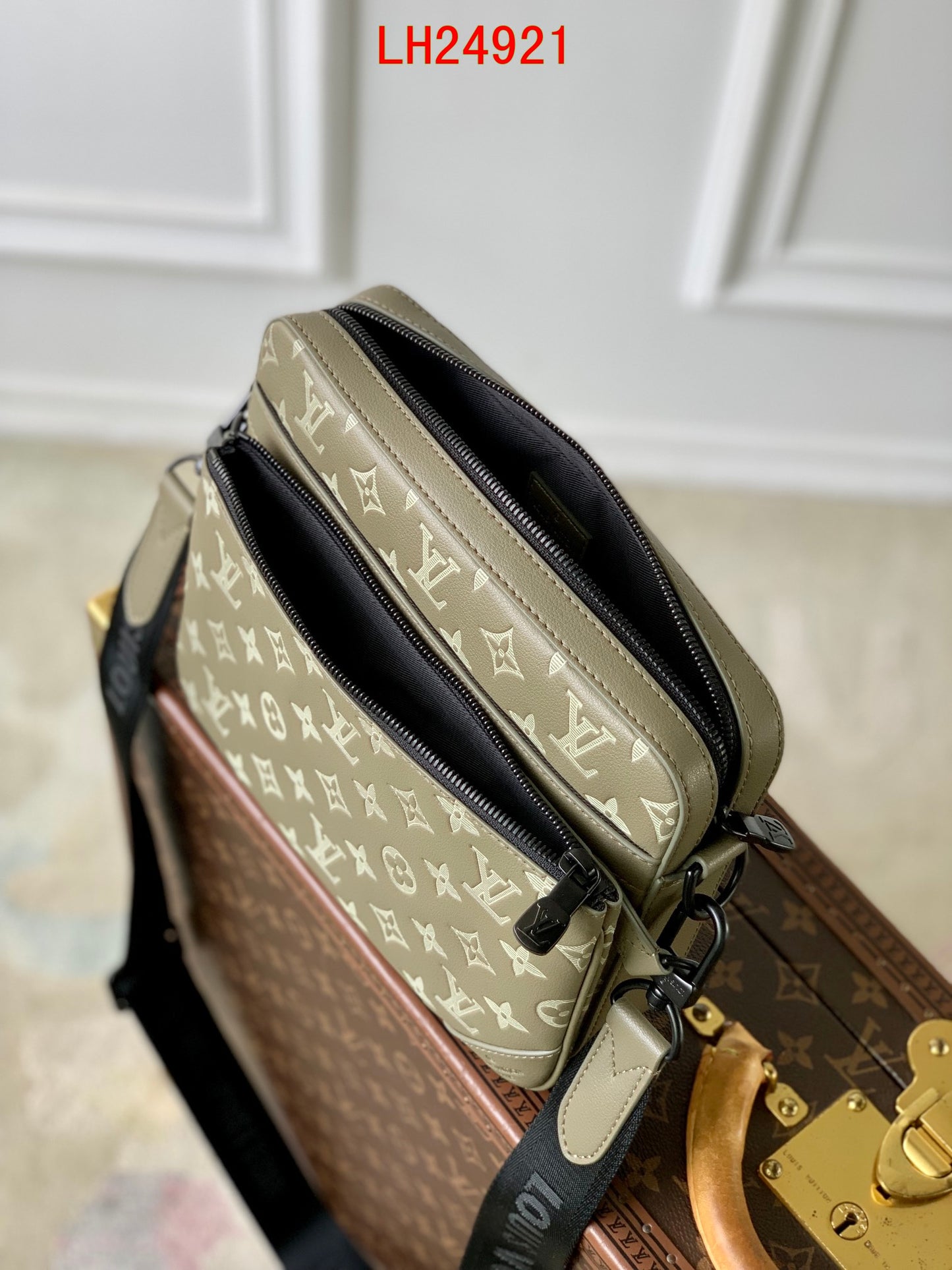 Louis Vuitton Trio Monogram Shadow