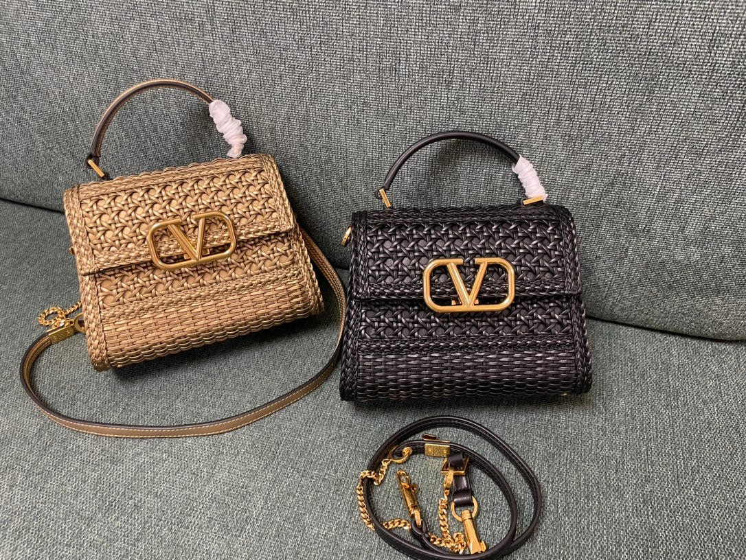 Valentino Garavani Vsling Bag